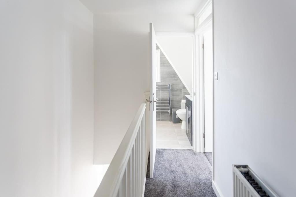 2 Bed Apartment Near The Beach Southend-on-Sea Eksteriør billede