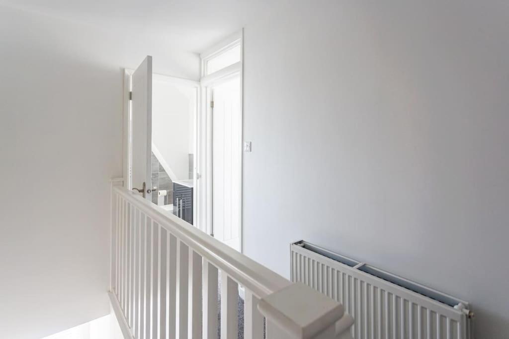 2 Bed Apartment Near The Beach Southend-on-Sea Eksteriør billede